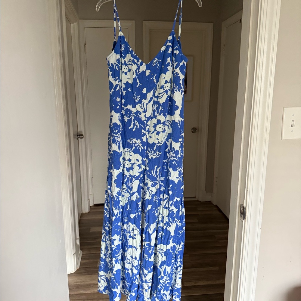 VICI blue and white floral jumpsuit